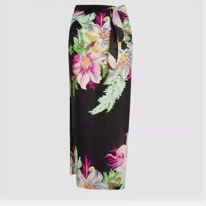 Walter Baker Corsica Sarong "Grand
Magnolia"